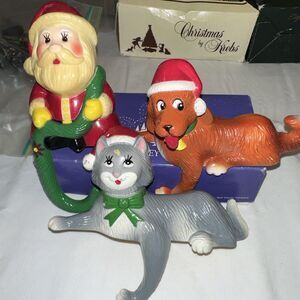 VTG Christmas Stocking Hanger Holder Santa Dog Cat Sun Hill 1980s Plastic